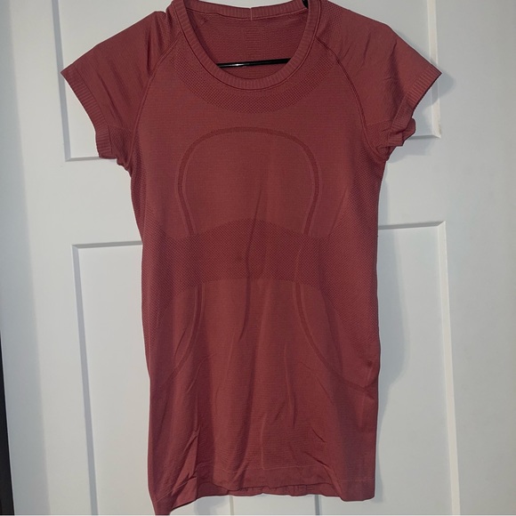 Lululemon swiftly tech short sleeve - Picture 1 of 3